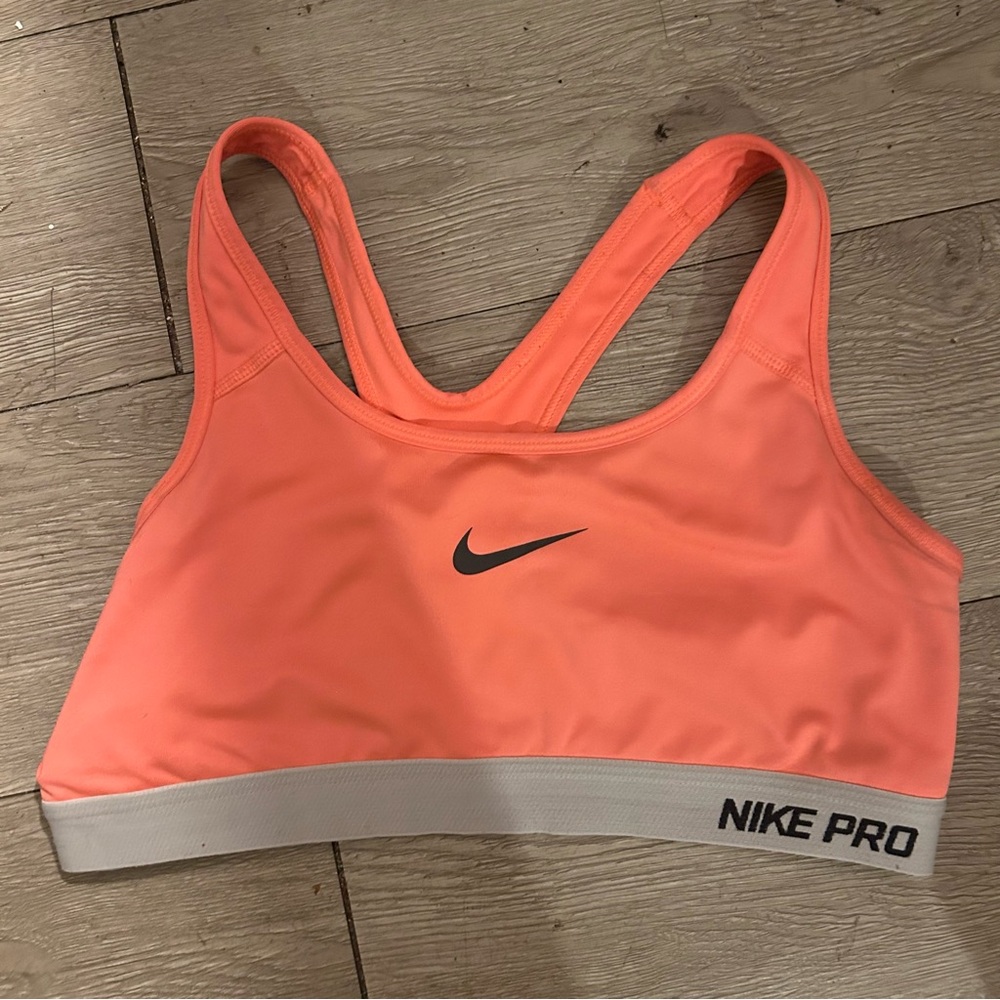 NIKE SPORTS BRA